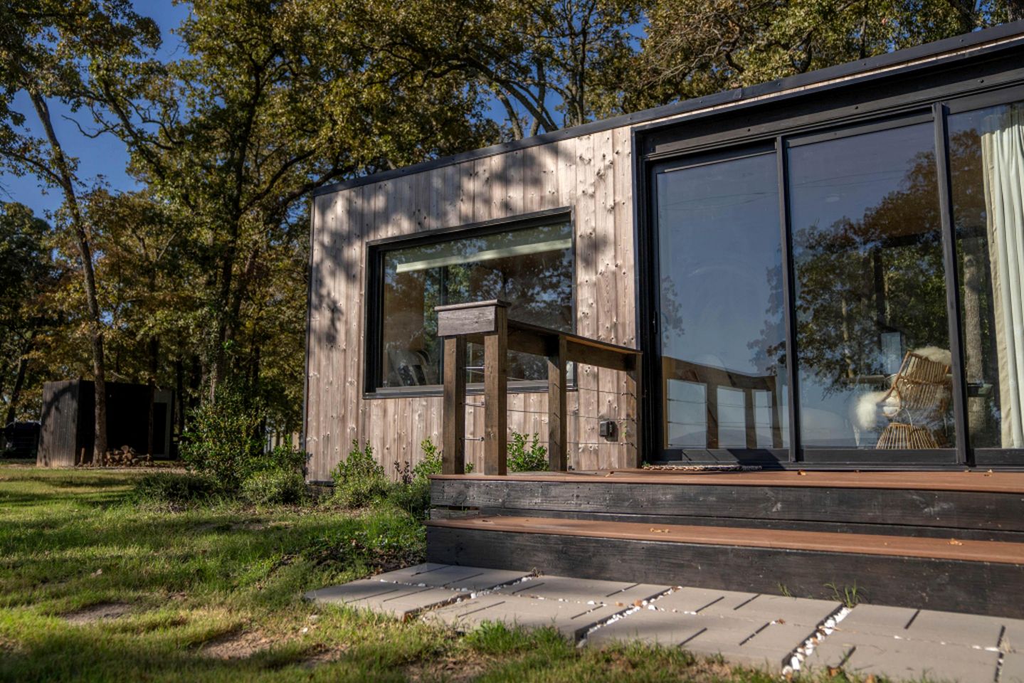 Stunning Tiny House by Lake Tawakoni for a Peaceful Glamping Getaway near Quinlan, Texas