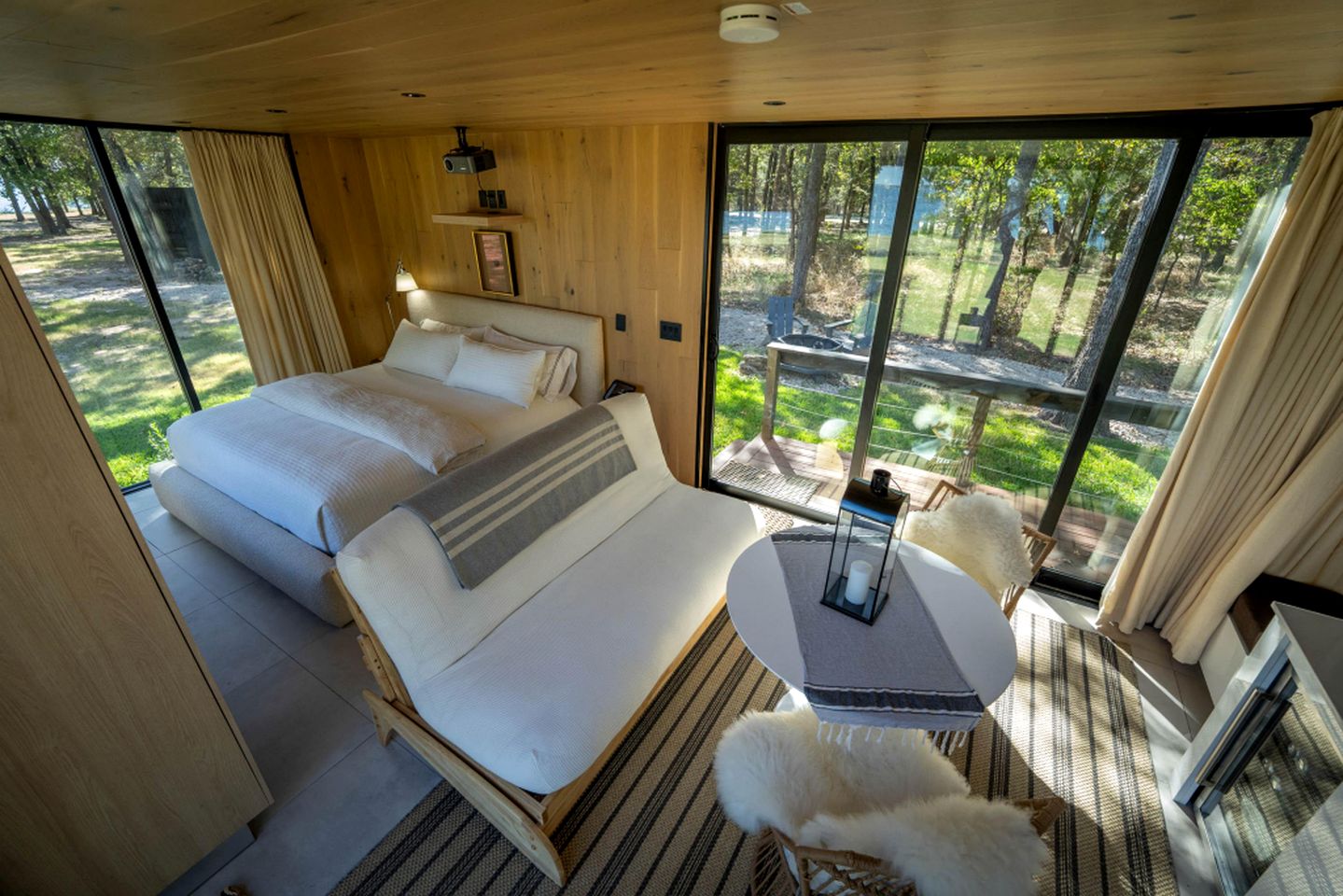 Stunning Tiny House by Lake Tawakoni for a Peaceful Glamping Getaway near Quinlan, Texas