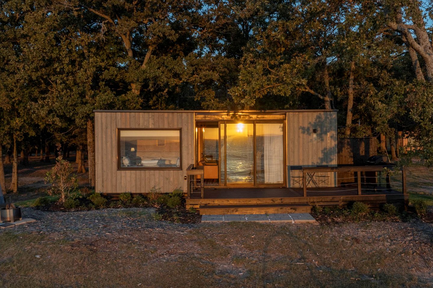 Beautiful Tiny House for a Unique Couples Getaway by Lake Tawakoni near Quinlan, Texas