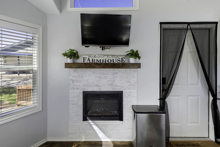 Cabins (United States of America, Yantis, Texas)