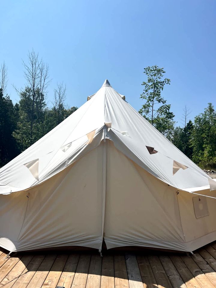 Intimate Luxurious Bell Tent with Fire Pit in Ontario