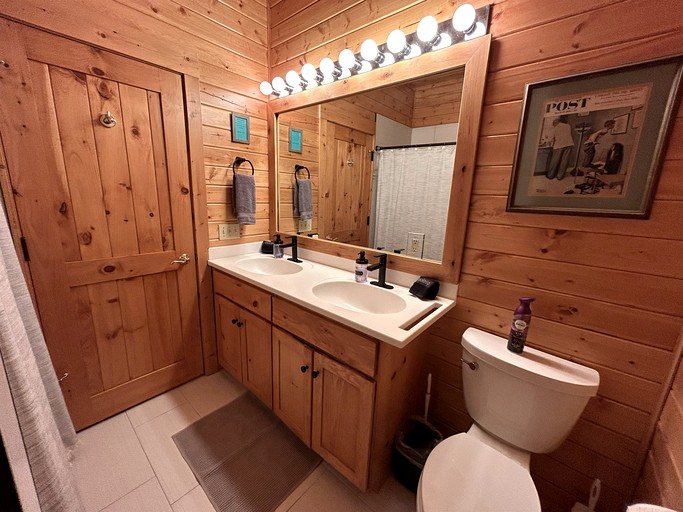 Log Cabins (United States of America, Ennis, Montana)