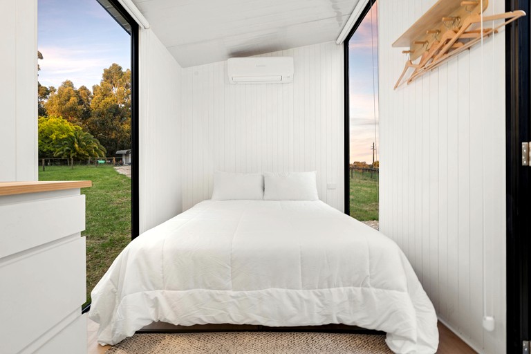 Tiny Houses (Australia, Jindivick, Victoria)