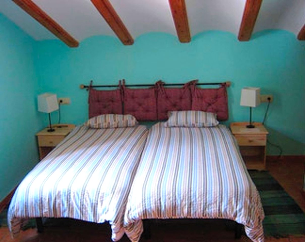 Cozy and Inviting Suites for a Weekend Getaway near Castellón de la Plana, Spain