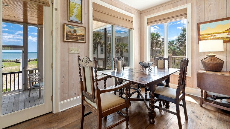 Beach Houses (United States of America, Georgetown, South Carolina)