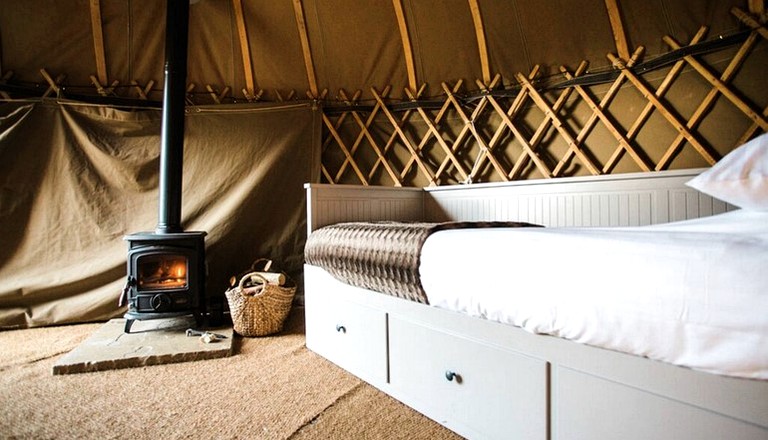 Yurts (Slane, County Meath, Ireland)