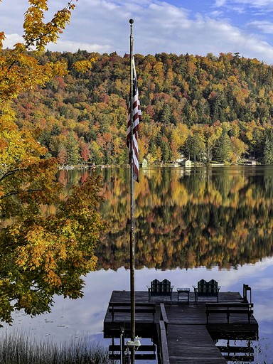 Cabins (United States of America, Eagle Bay, New York)