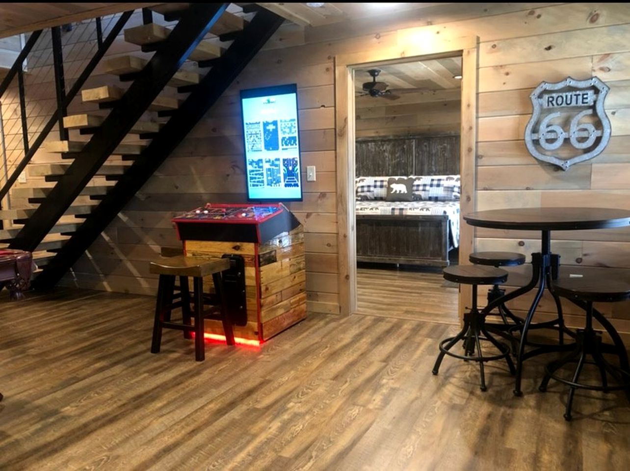 Mountain Elegance: Luxury Cabin with Stunning Views in Sevierville's Premier Location
