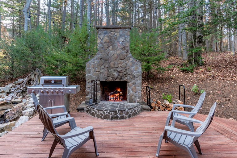 Cabins (United States of America, Butler, Tennessee)