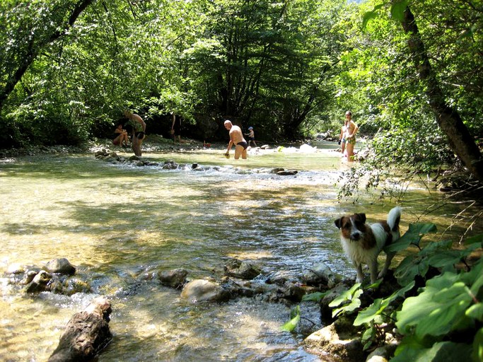 Cottages (Iška, Inner Carniola-Karst, Slovenia)