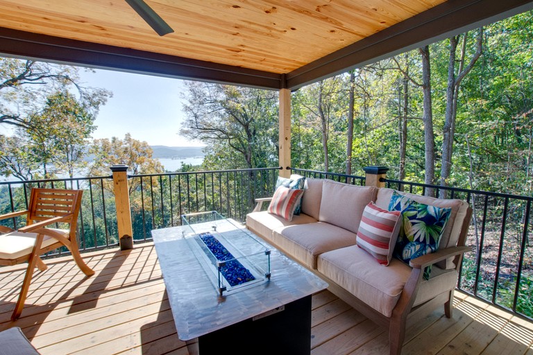 Cabins (United States of America, Scottsboro, Alabama)