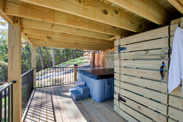 Cabins (United States of America, Scottsboro, Alabama)