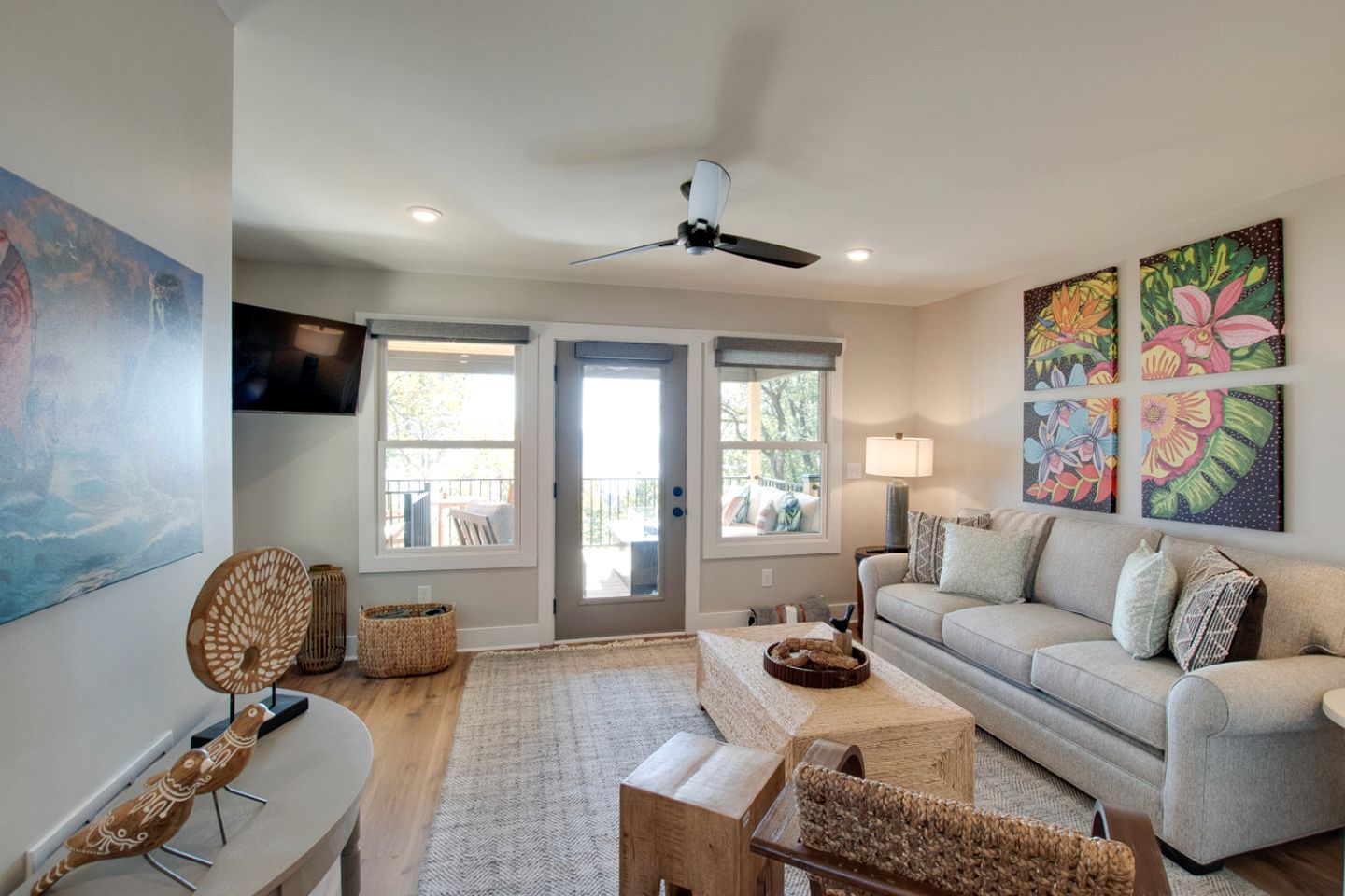 Magical Family Cabin with Breathtaking Beauty and Modern Interior in Alabama