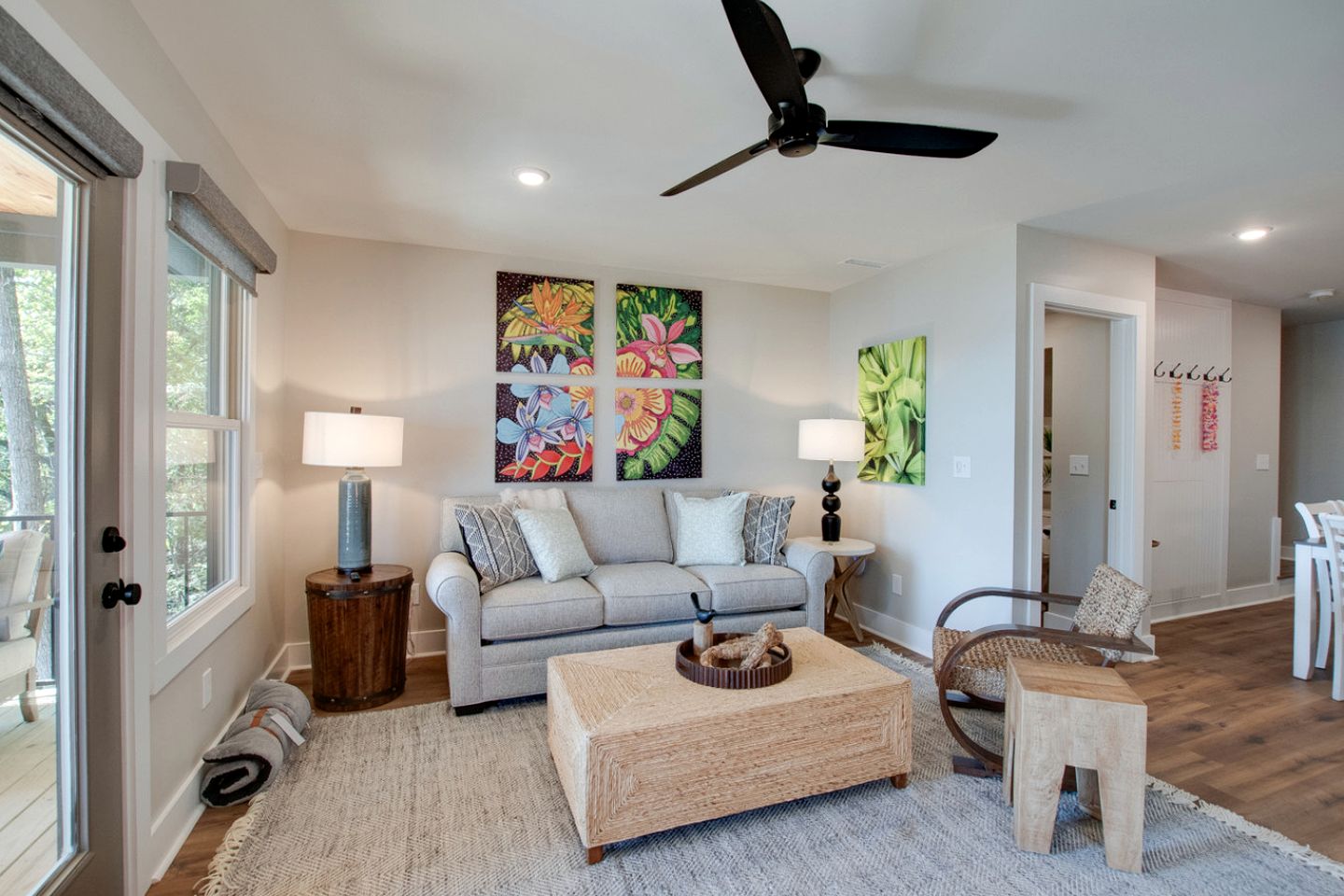 Magical Family Cabin with Breathtaking Beauty and Modern Interior in Alabama