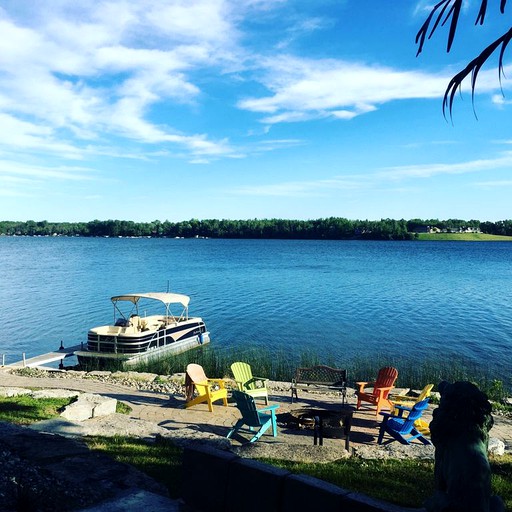 Joe Ogg Rentals Zeron's Private Island, Log Cabins, Hale, United