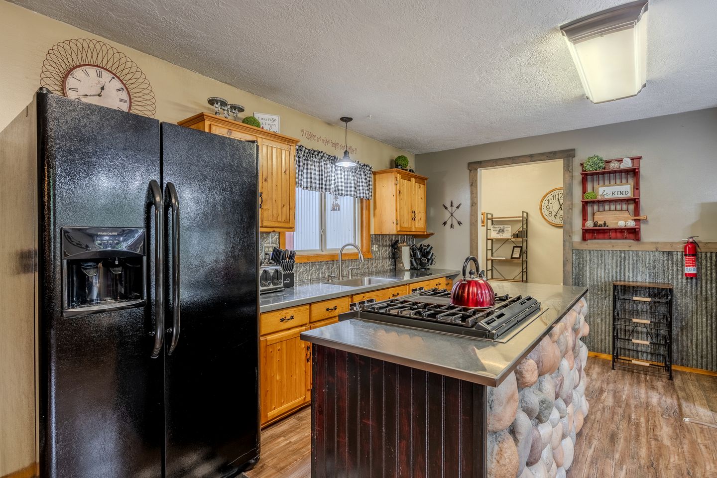 Charming Wooded Cabin with Fire Pit & Bunkhouse Near Yellowstone, Island Park, ID