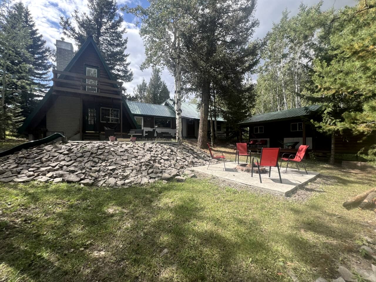 Charming Wooded Cabin with Fire Pit & Bunkhouse Near Yellowstone, Island Park, ID