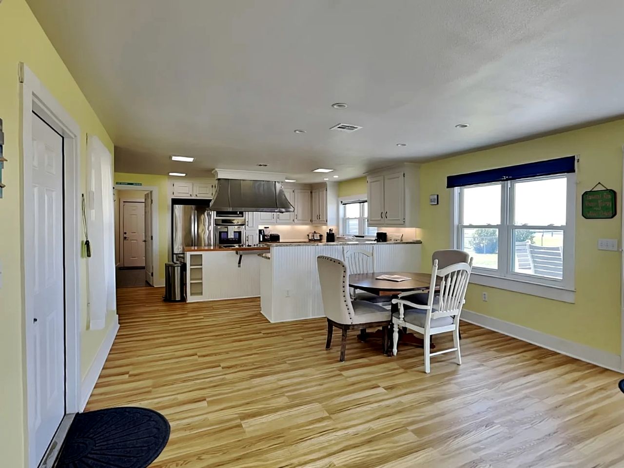 Scenic Bayfront Vacation Home with Private Fishing Pier near Fulton in Rockport, Texas