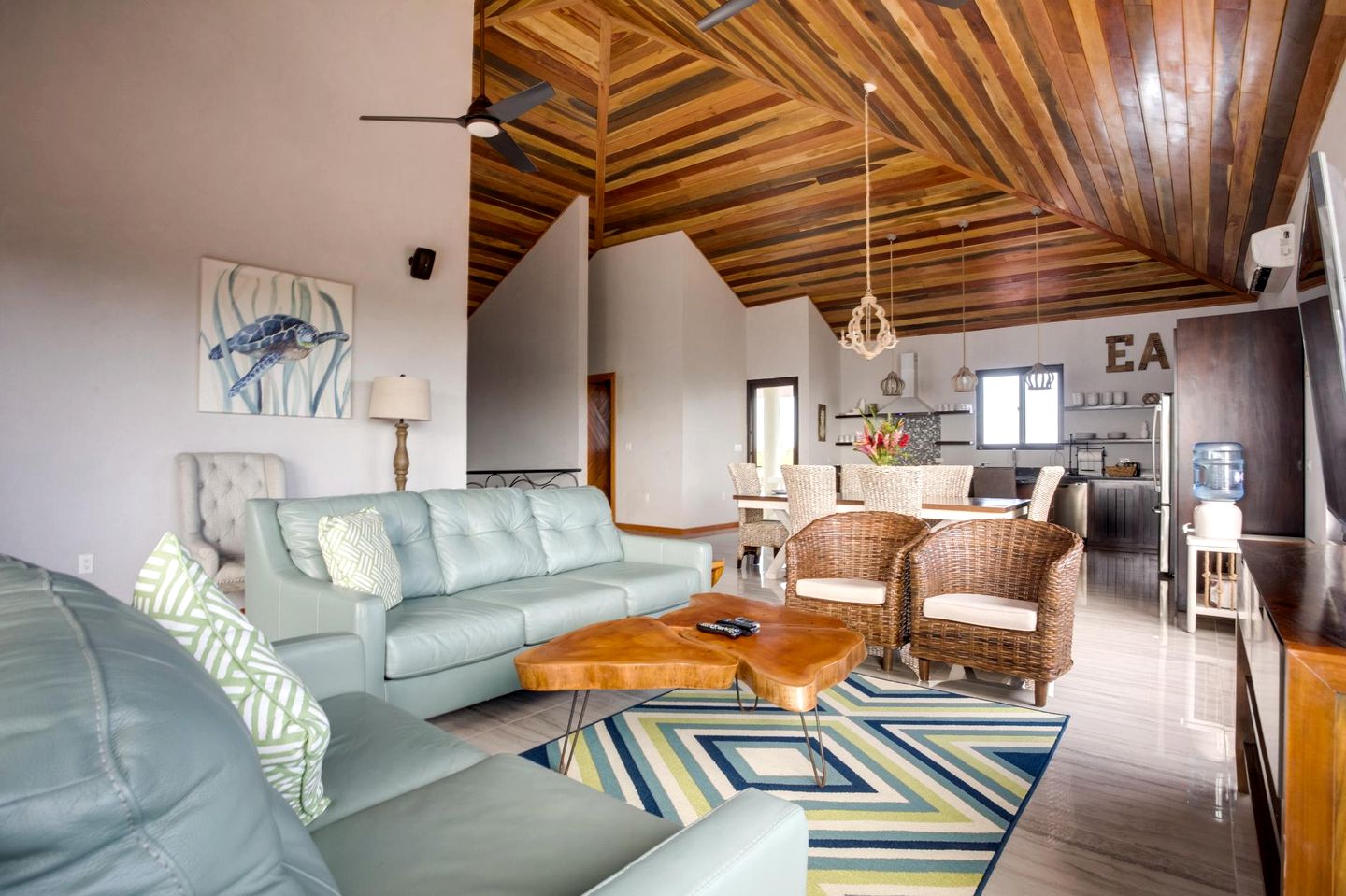 Awesome Beach House with Swimming Pool and Fantastic Vistas in Belize City, Belize District