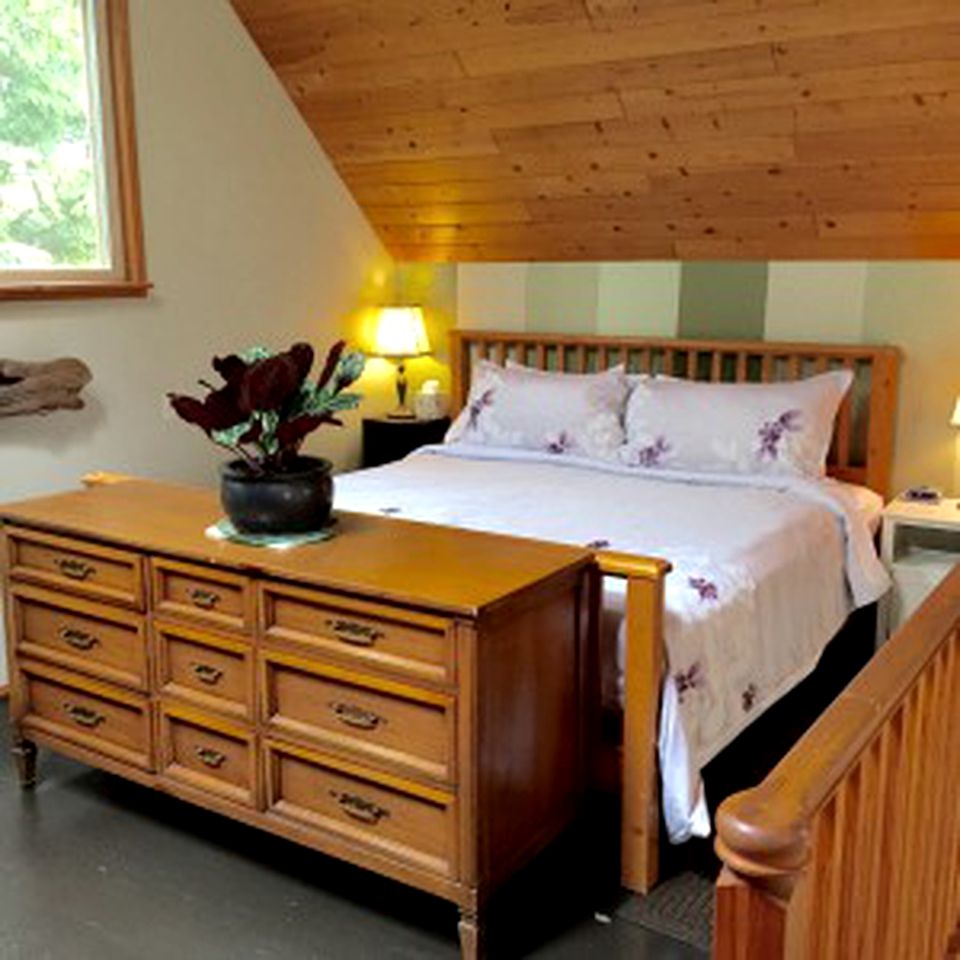 Island Village Tofino, Cabins 33608, Tofino, Canada Glamping Hub