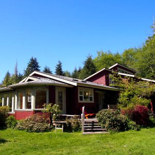 Cabins (Tofino, British Columbia, Canada)