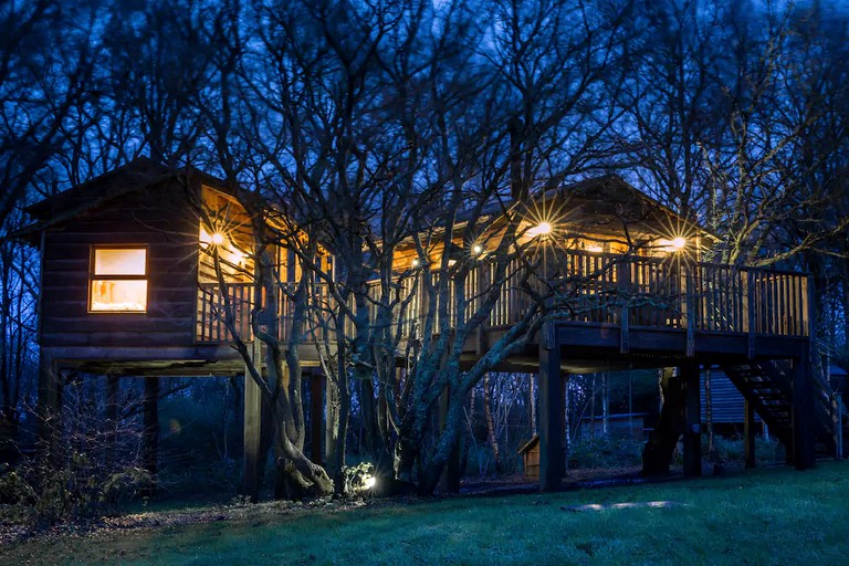 Tree Houses (Ryde, England, United Kingdom)