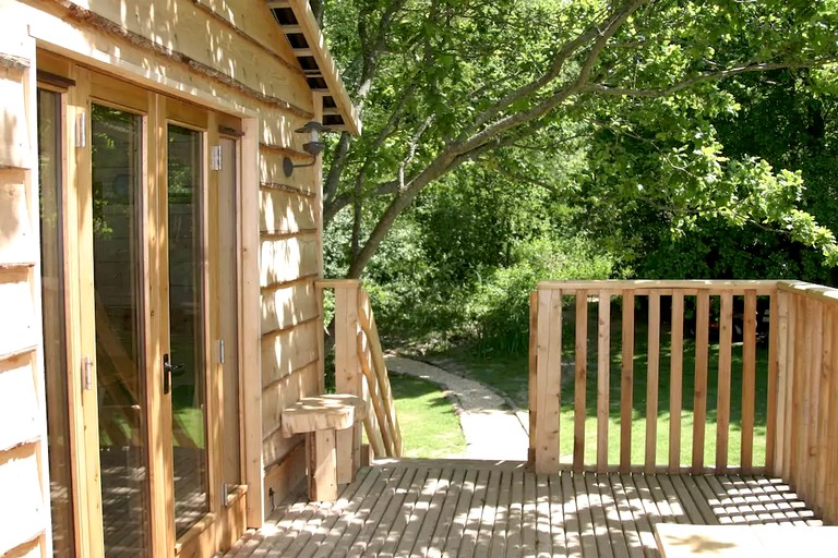 Tree Houses (Ryde, England, United Kingdom)