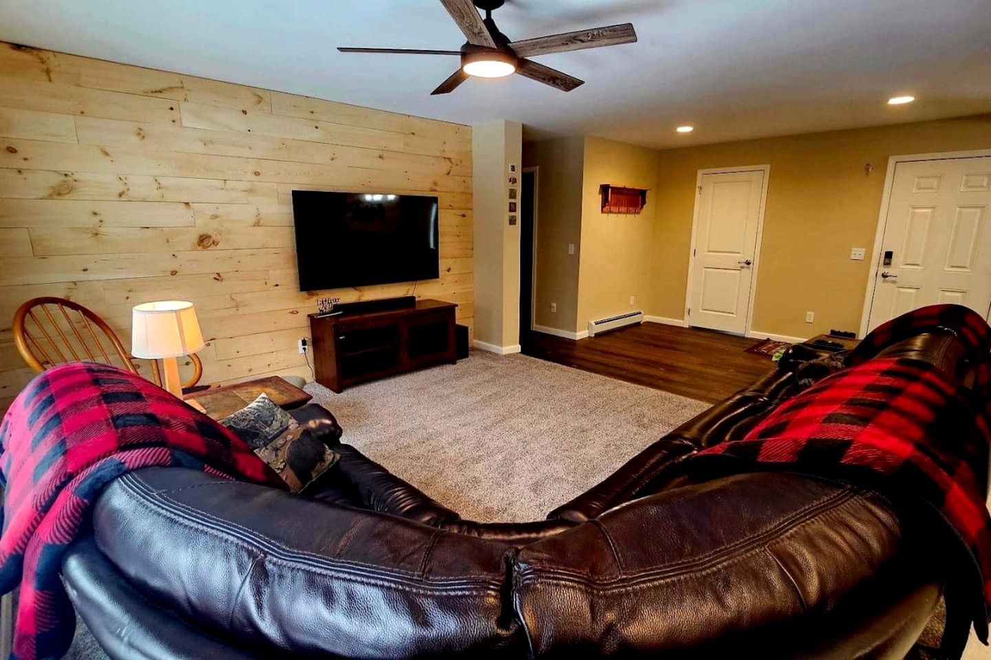 Isolated Cabin with Fire Pit  Ideal for Nature Lovers in Maine