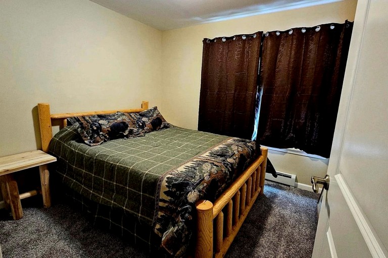 Cabins (United States of America, Greenville, Maine)