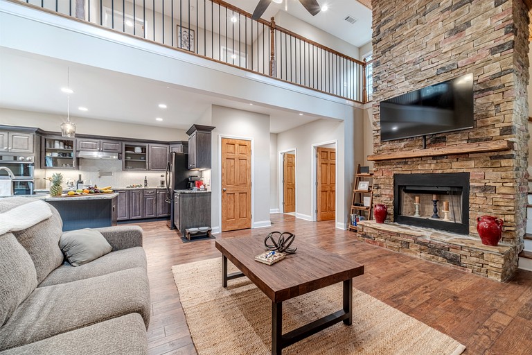 Cabins (United States of America, Helen, Georgia)