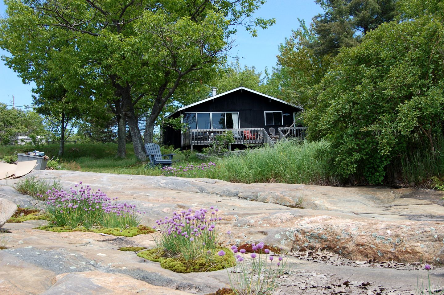 Spacious Lakeside Cottage Overlooking Georgian Bay on Lake Huron, Ontario