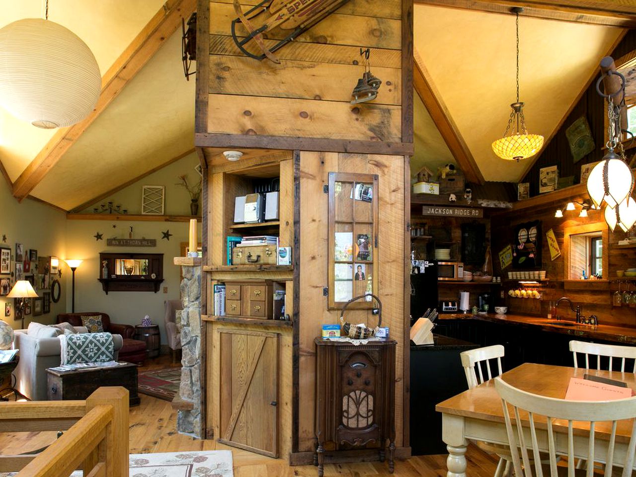 Private Rustic Cabin with Ski-In and Ski-Out Access in Jackson, New Hampshire