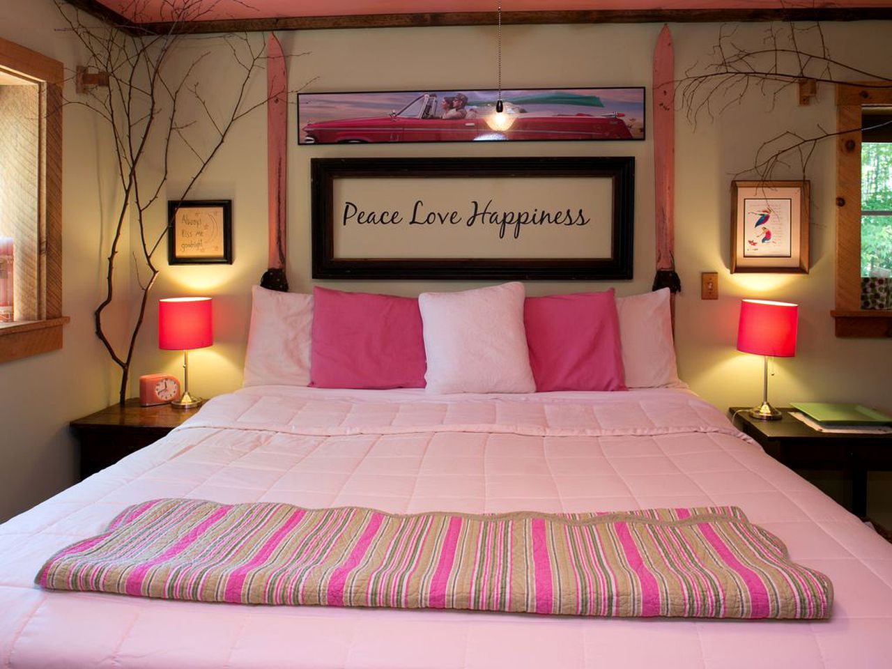 Private Rustic Cabin with Ski-In and Ski-Out Access in Jackson, New Hampshire