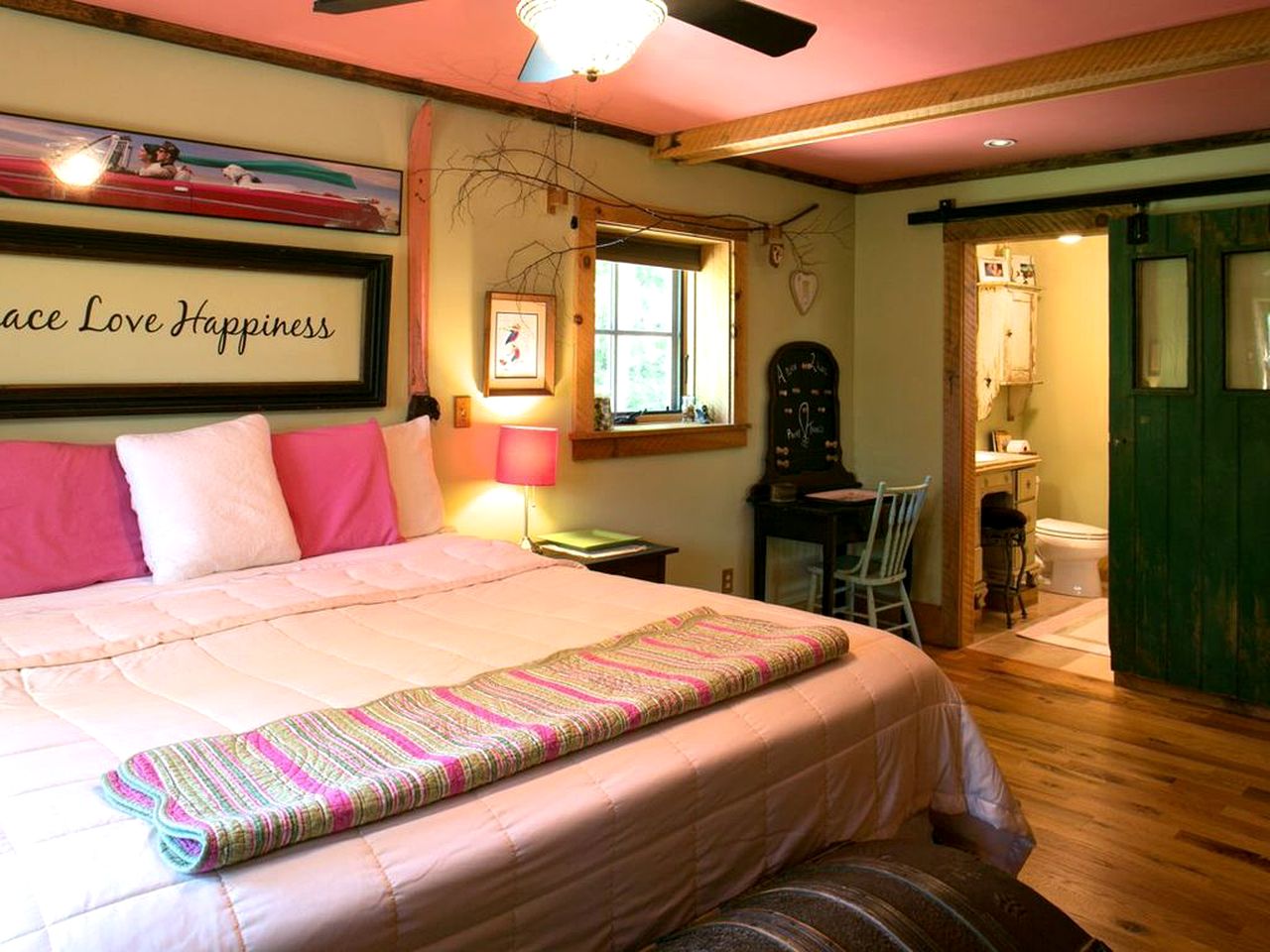 Private Rustic Cabin with Ski-In and Ski-Out Access in Jackson, New Hampshire