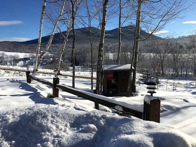 Cabins (Jackson, New Hampshire, United States)