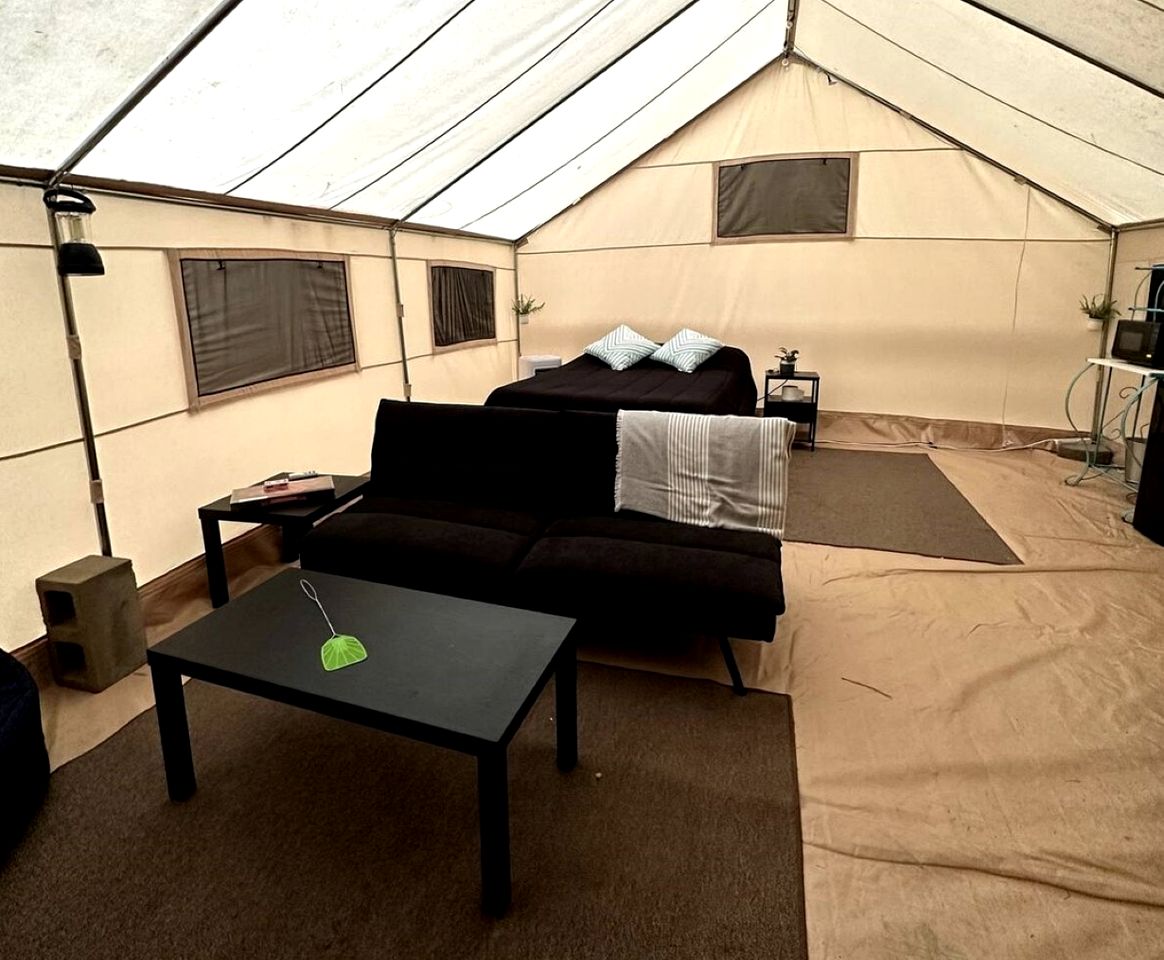 Incredible Safari Tent with Fire Pit in Murfreesboro, Arkansas