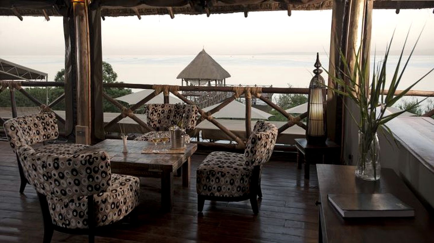 Romantic Cabin Getaway with Lake Victoria Views in Kisumu, Kenya