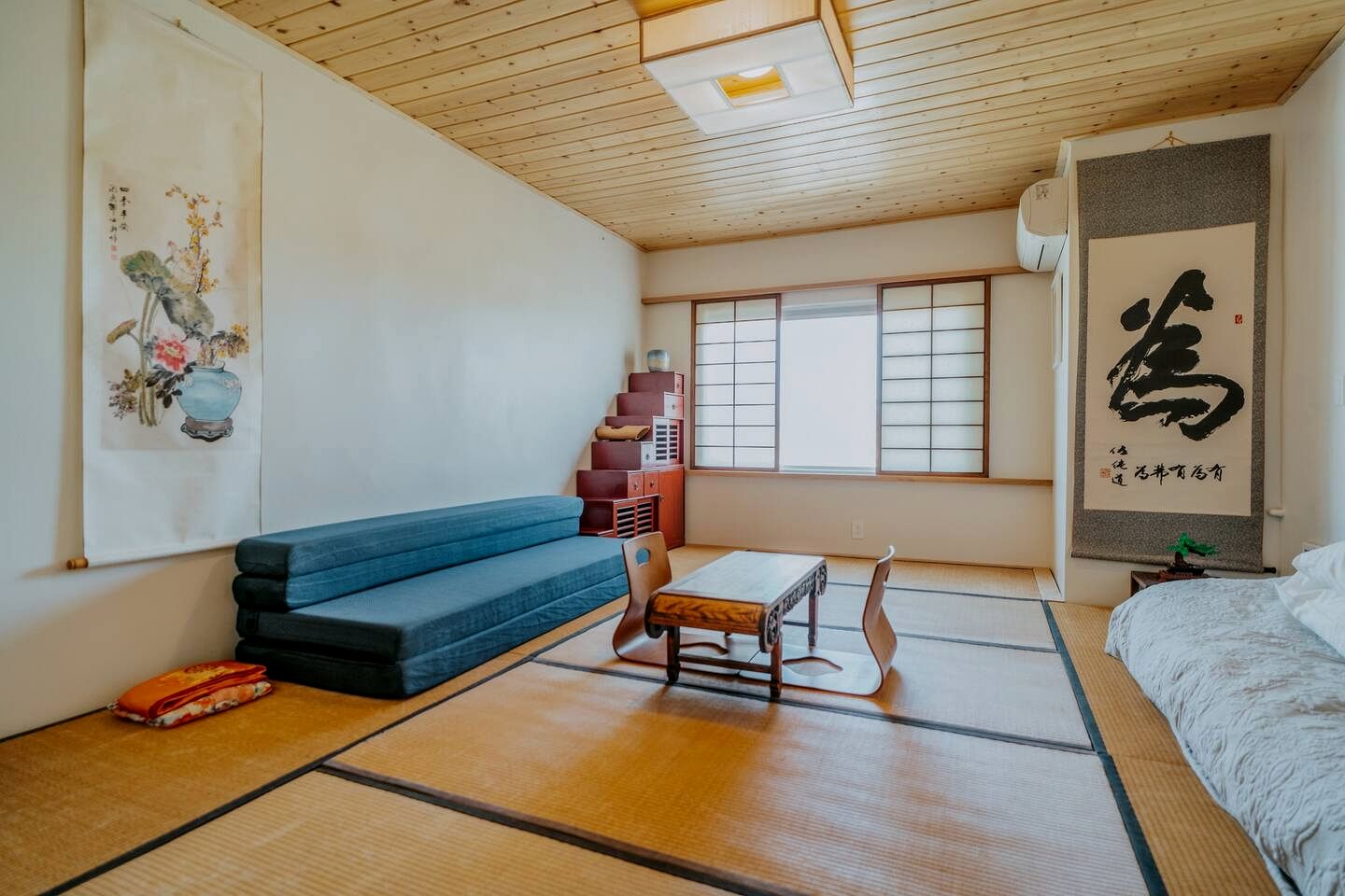 JT Ryokan LUNA - San Bernardino County near Joshua Tree, California
