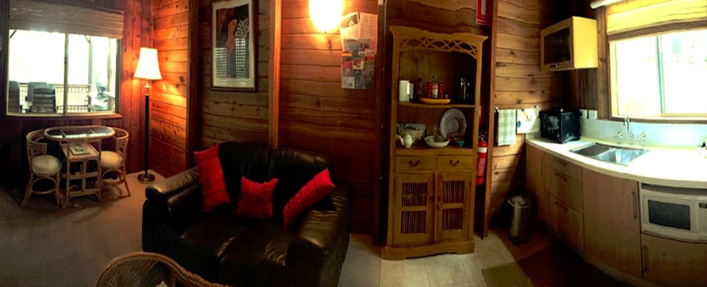 Fantastic Pet-Friendly Cabin Getaway Located near Barrabup, Western Australia