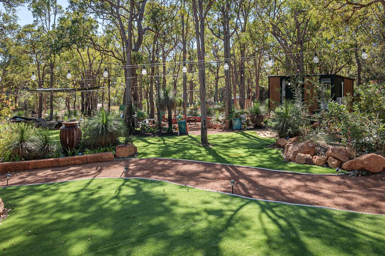 Tiny Houses (Australia, Bedfordale, Western Australia)