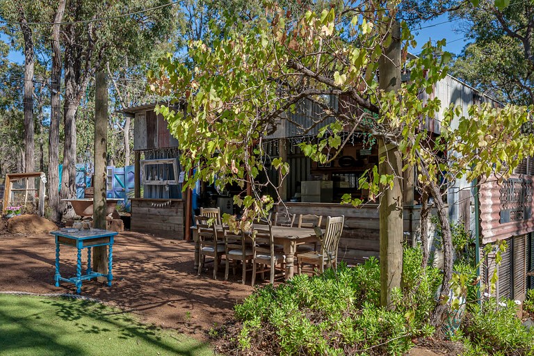Tiny Houses (Australia, Bedfordale, Western Australia)