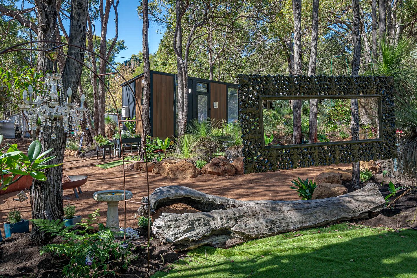 Peaceful Tiny House Retreat with Garden Pavilion near Armadale, Bedfordale WA