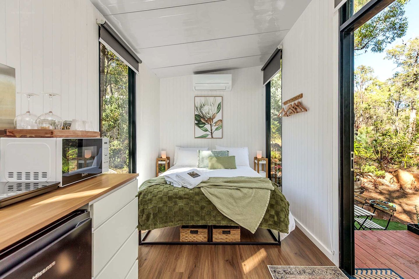 Peaceful Tiny House Retreat with Garden Pavilion near Armadale, Bedfordale WA