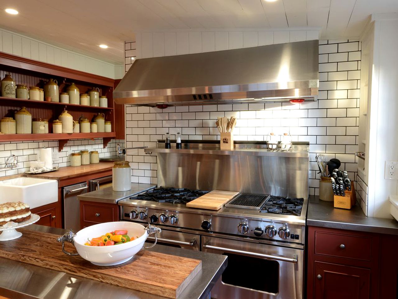 Extraordinary Vacation Rental for Large Groups at Lake Rabun, Georgia