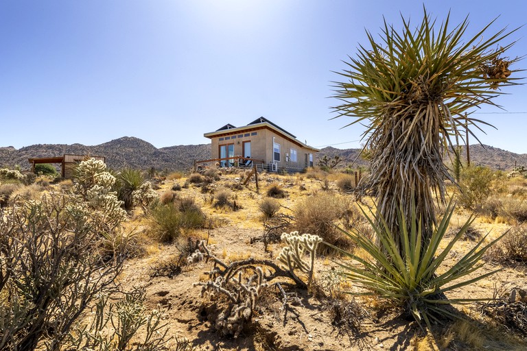 Floating Homes (United States of America, Joshua Tree, California)