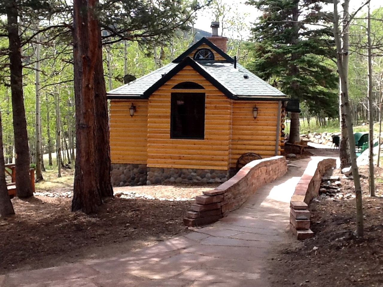 Forested Log Cabin Rental in Mountain Town for Weekend Trip from Denver