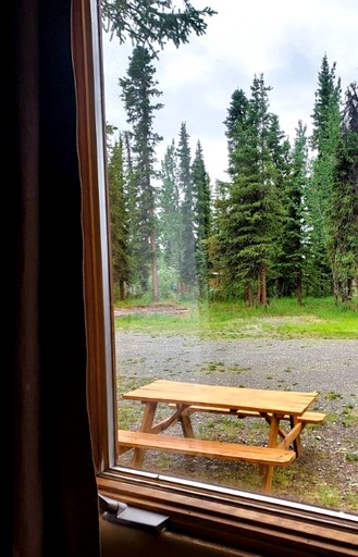 Wrangell-St.Elias National Park Glamping Cabin for an Alaskan Outdoor Adventure | Cabins (Nabesna, Alaska, United States of America)