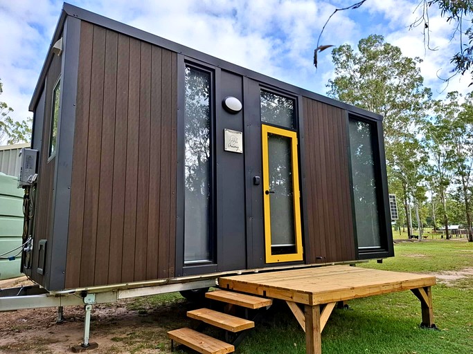 Cozy Farmstay Tiny House with Wildlife Encounters and Pool Near Bundaberg, QLD