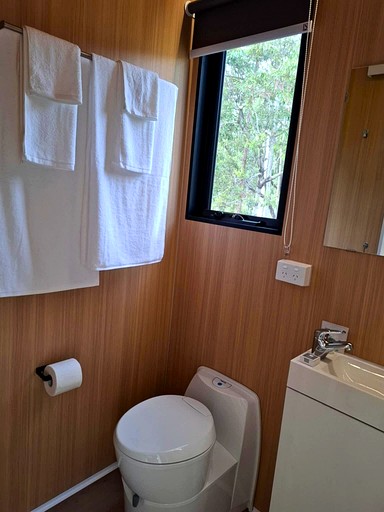 Tiny Houses (Australia, South Kolan, Queensland)