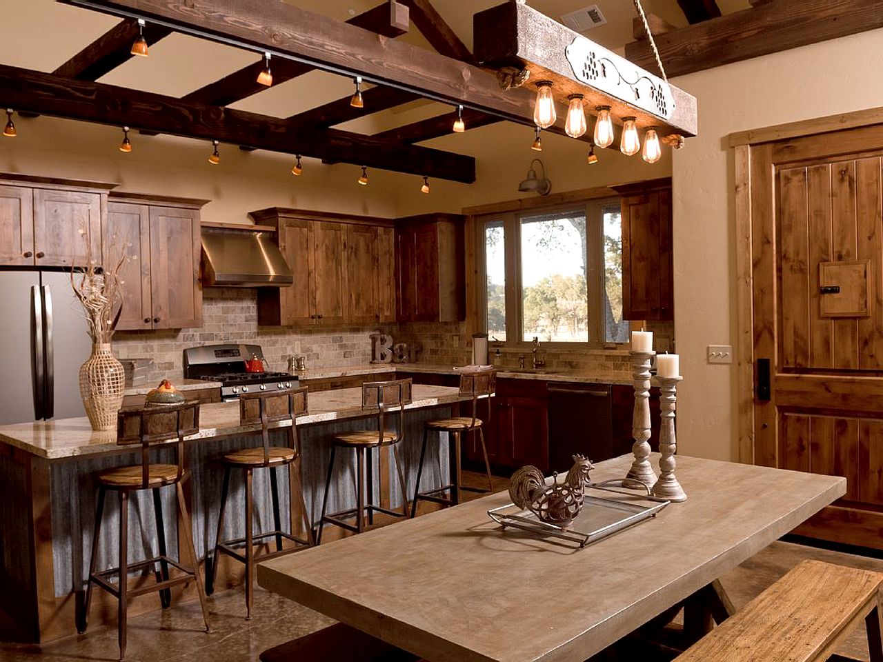 Exquisite Cottage Rental on Peaceful Vineyard near Bear Valley, California